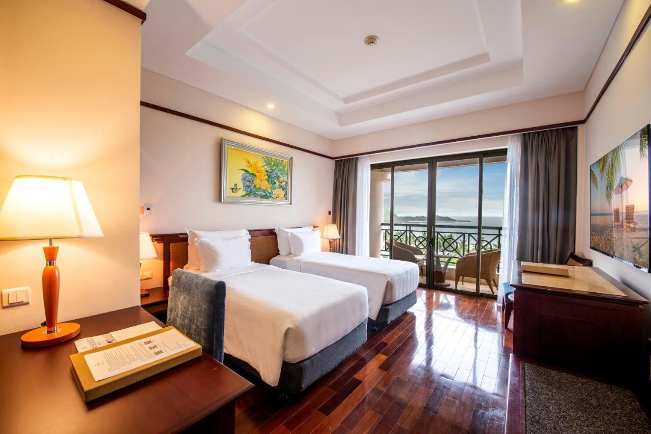 Vinpearl & Bay Nha Trang